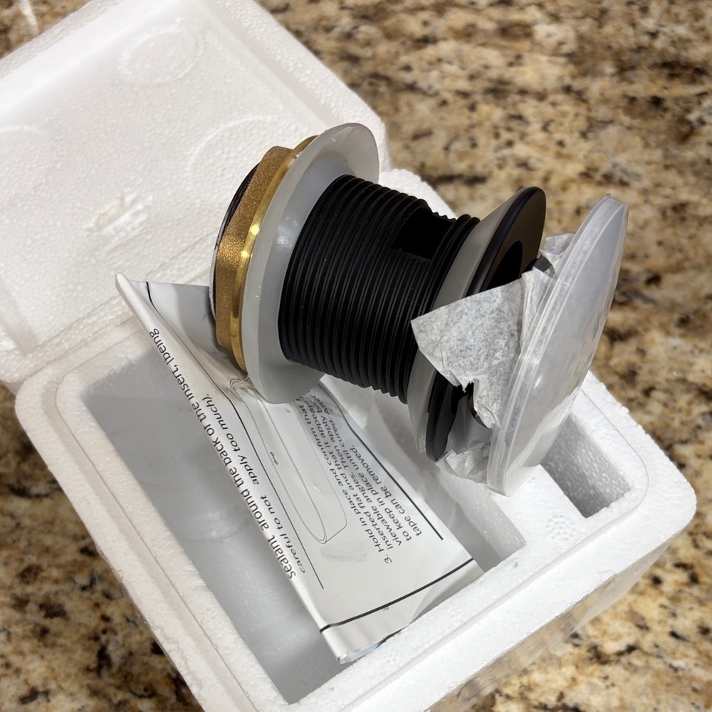 NWT Black Tub/Sink Drain Assembly - matte black